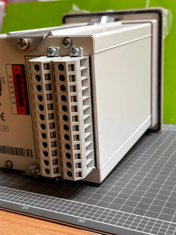 ABB SynchroCheck Relay SPAU 140 C Mining & Industrial Surplus