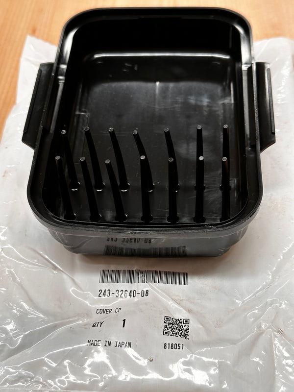 SUBARU 243-32640-08 Cover CP