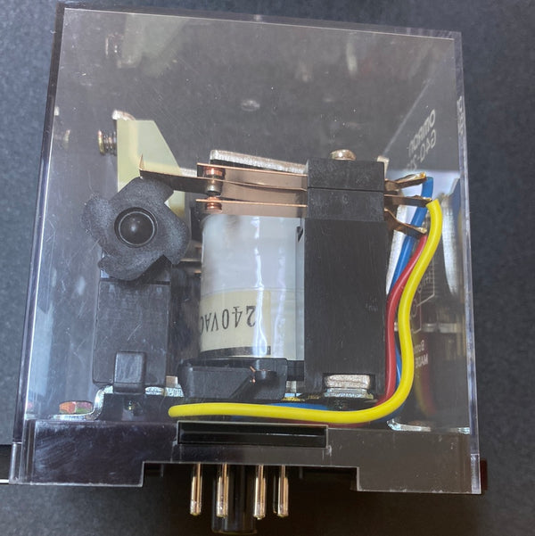 Omron Plug-In Latching Power Relay G4Q-212S Terminal model 240VAC
