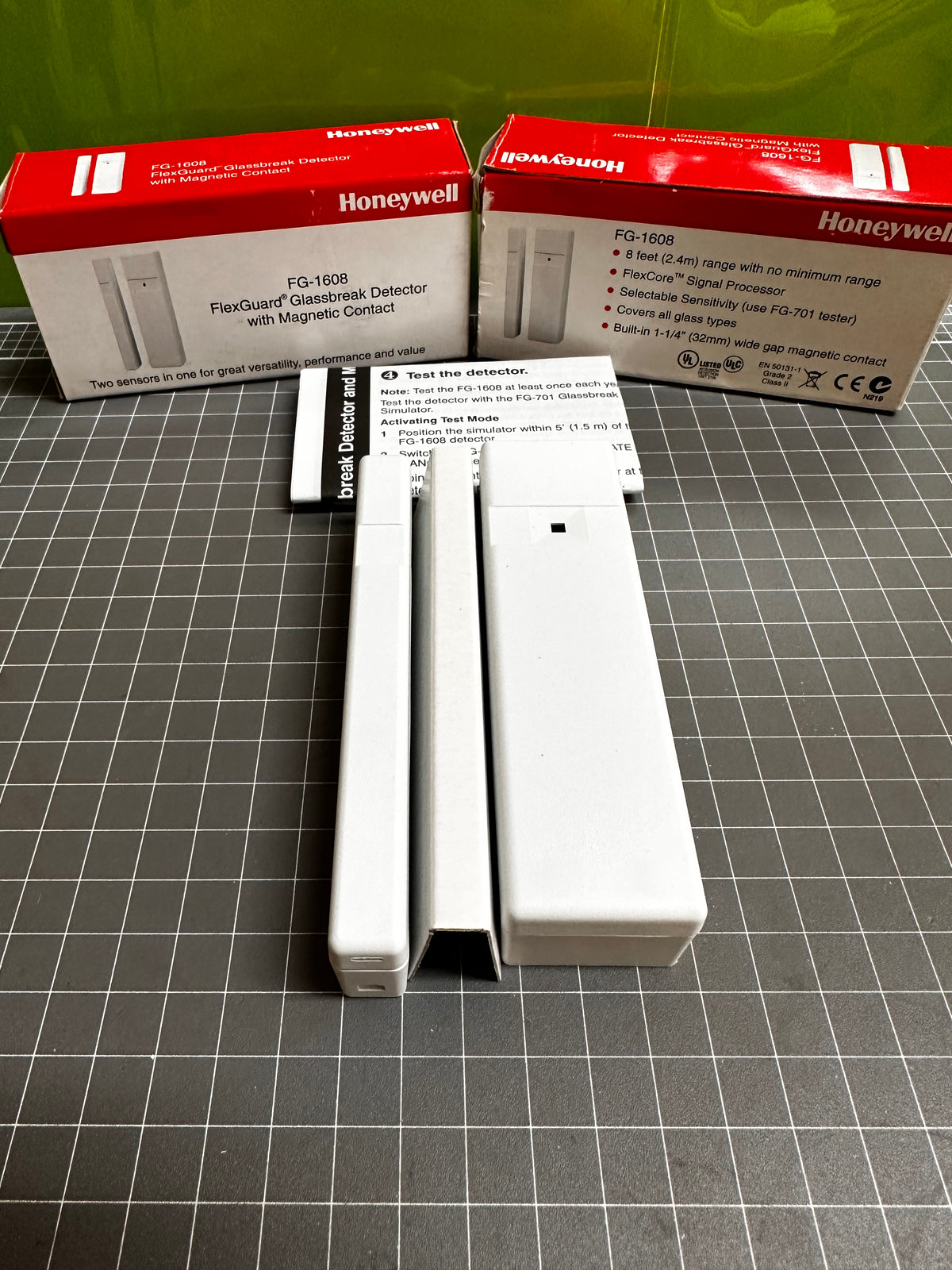 Honeywell FG-1608 FlexGuard Glassbreak Detector with Magnetic Contact