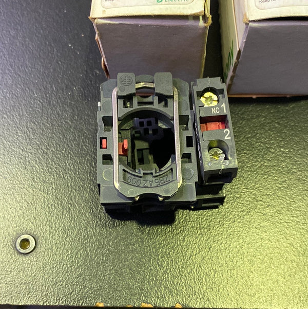 Schneider/Harmony ZBE AZ105 (NC Only) contact block