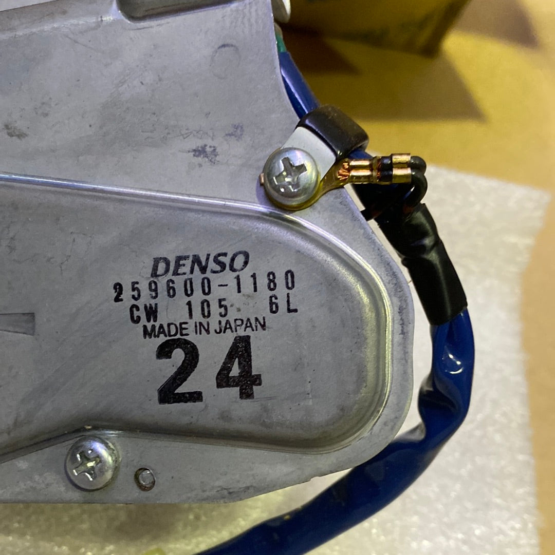 KOMATSU 42C-56-11381 Wiper Motor