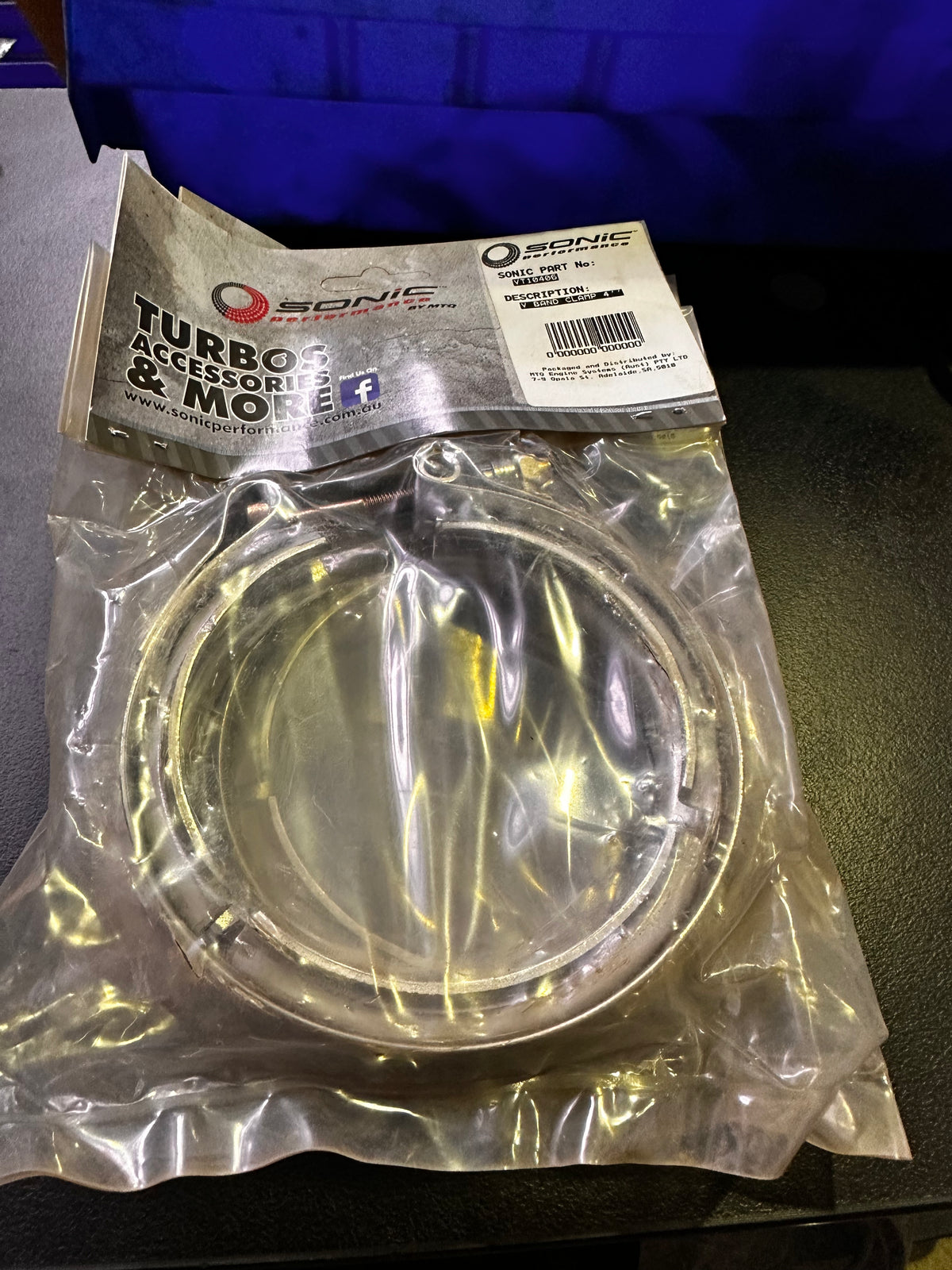 Breeze VT10406 V-Clamp — 4 in, 2068BA