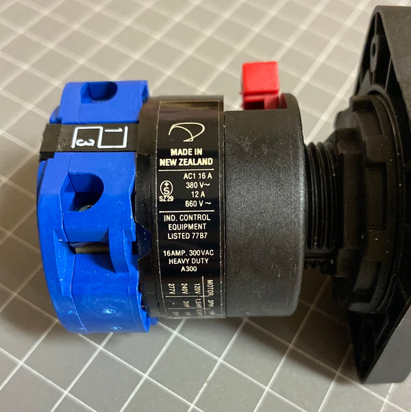 KRAUS & NAIMER CA10 A201  Load Switch