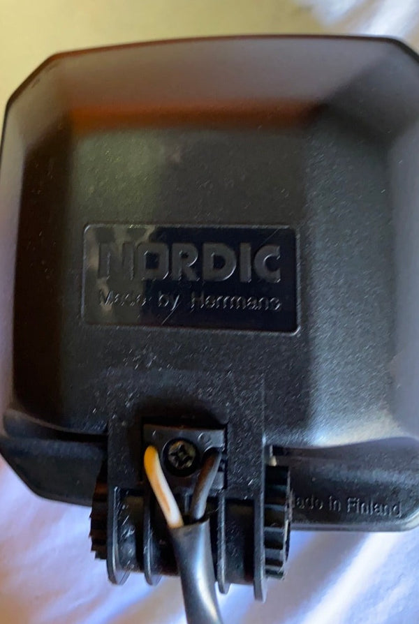 NORDIC 102176 24V N200 Heavy Duty Halogen with Deutch Connector Wide Beam Work Lamp