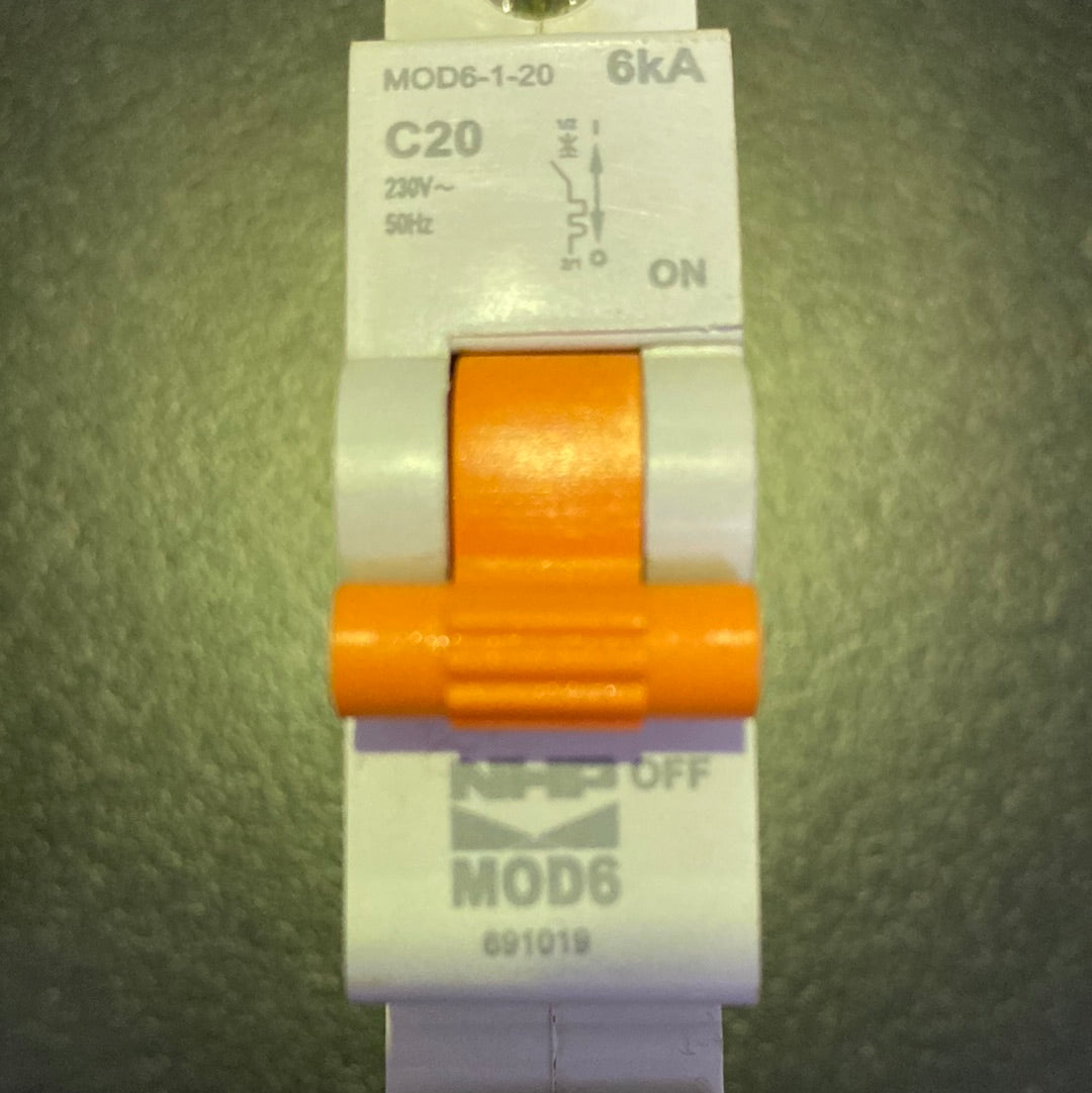 NHP MOD6 1-Pole 20A C-Curve 6kA Miniature Circuit Breaker | MOD6120