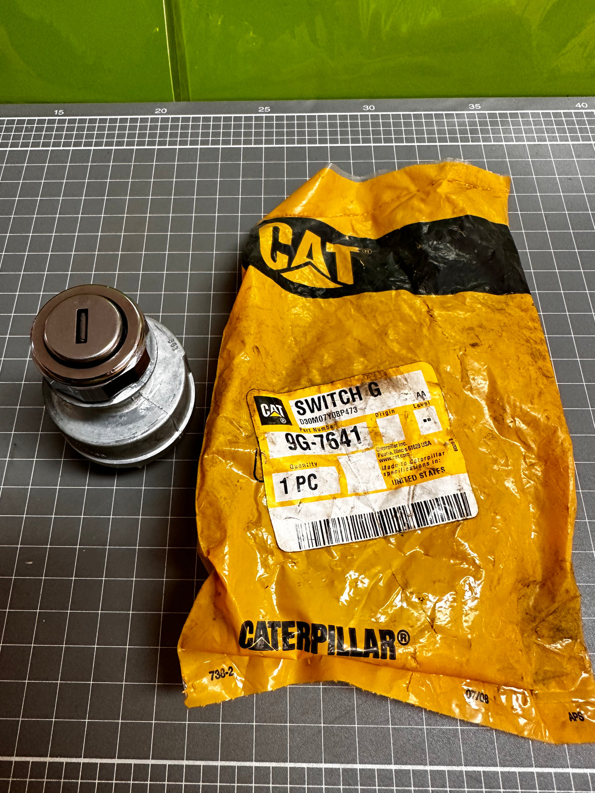 Caterpillar CAT 9G-7641 Start Switch