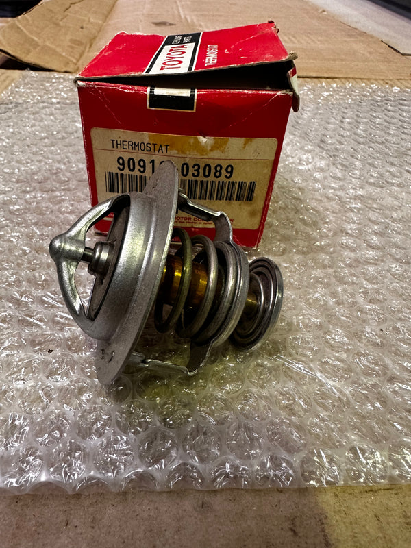 TOYOTA 90916-03089 Thermostat
