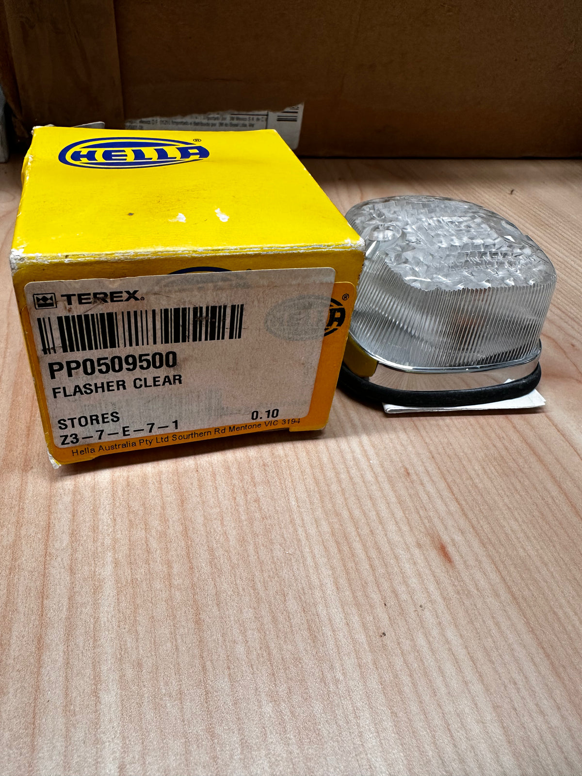 Hella 2141 Clear Vehicle Lamp