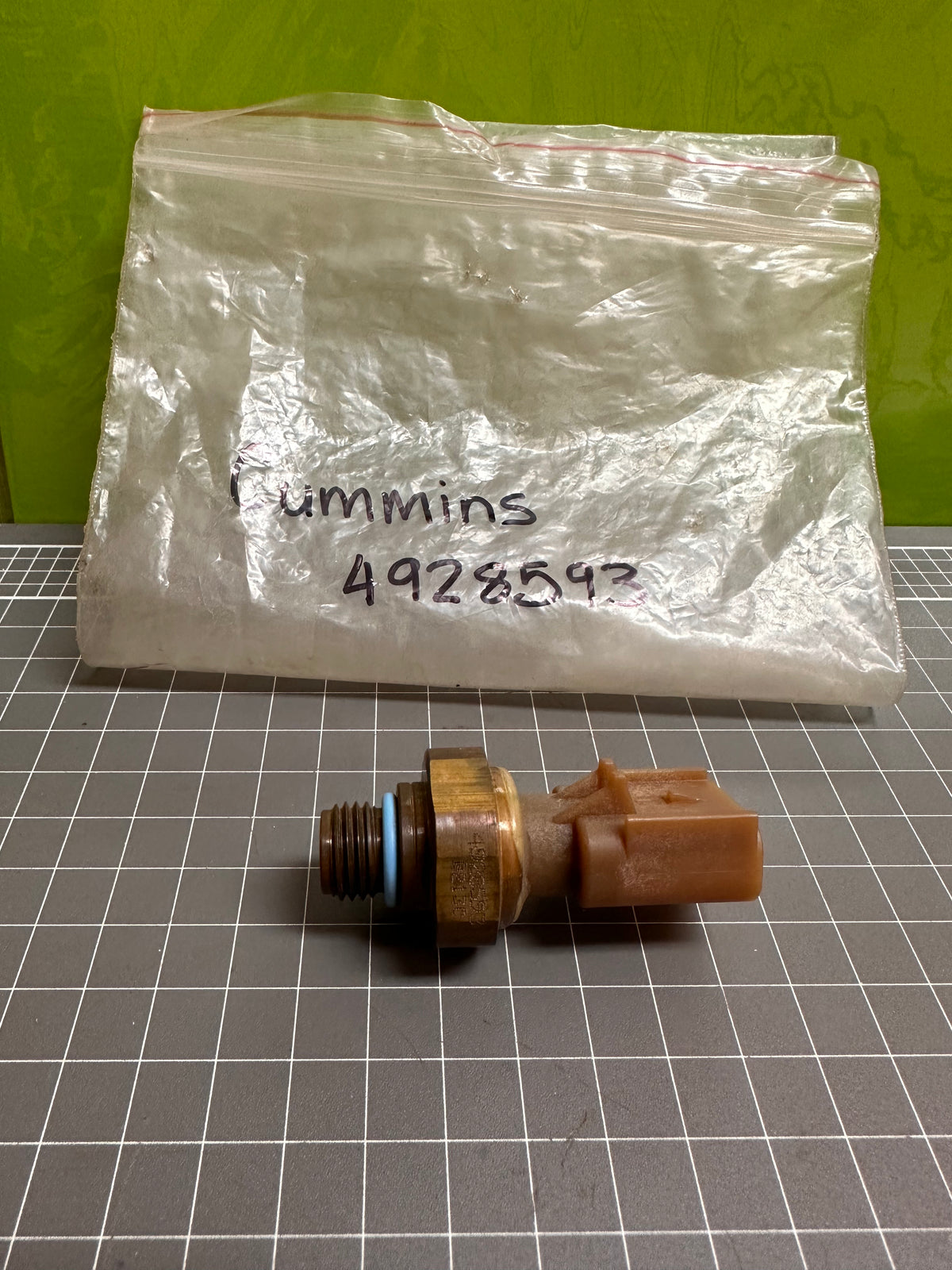 Cummins 4928593 Pressure Sensor – ISX / QSX HPI Fuel System