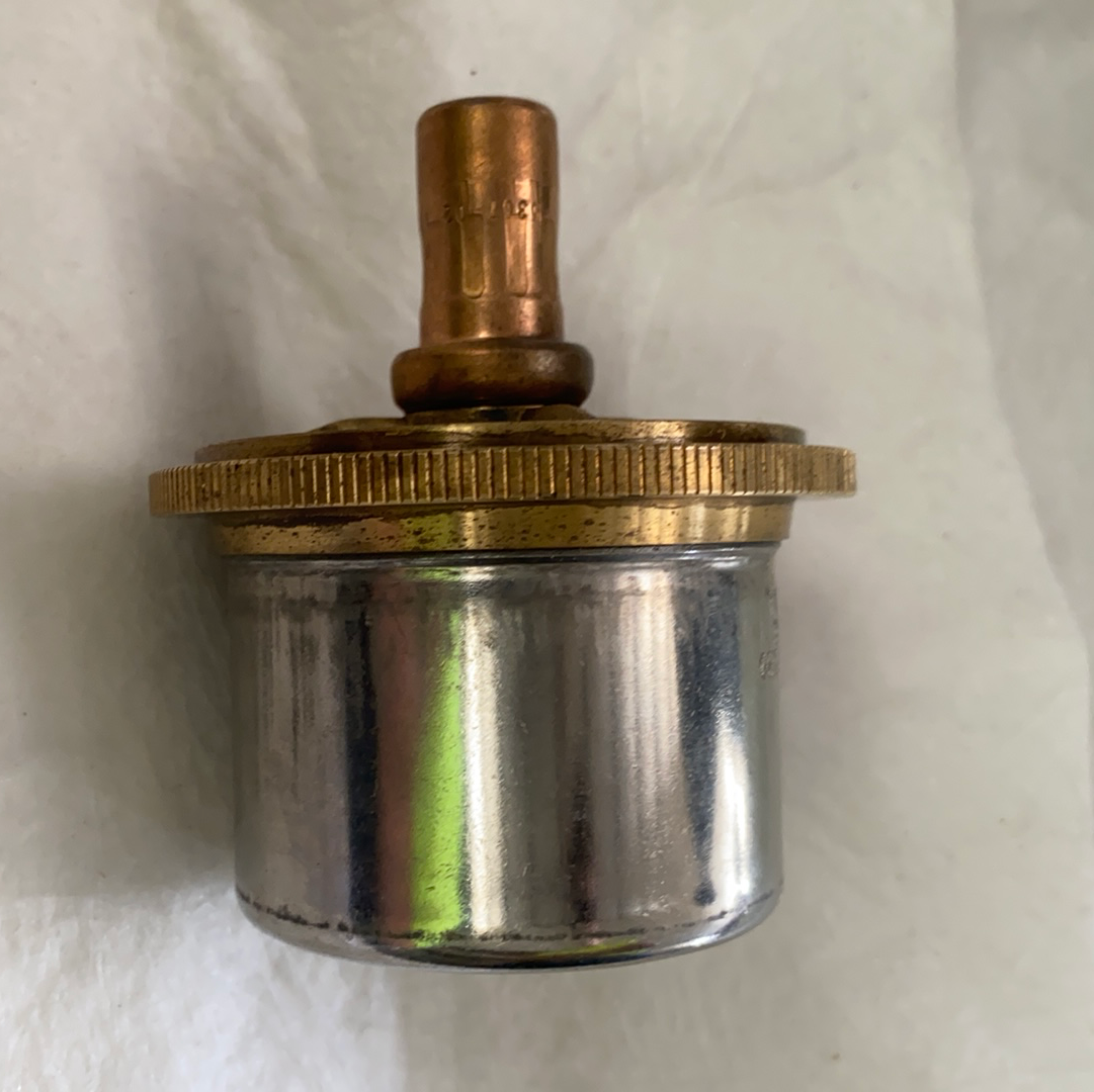 Cummins 4065566 Genuine Thermostat