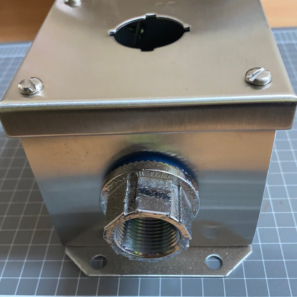 SCHNEIDER ELECTRIC S/S ENCLOSURE 9001KYSS1