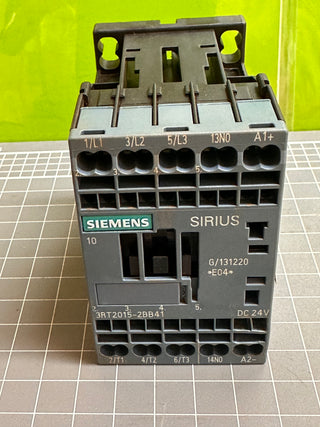 Siemens Sirius 3RT2015-2BB41 Power Contactor 2256180