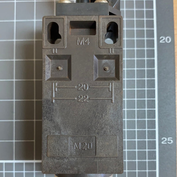 ALIMAK LIMIT SWITCH T1R 236-02Z-M20-2199 3000 263-902