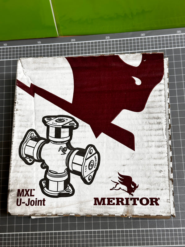 MERITOR M675X Uni Joint Assembly NIB