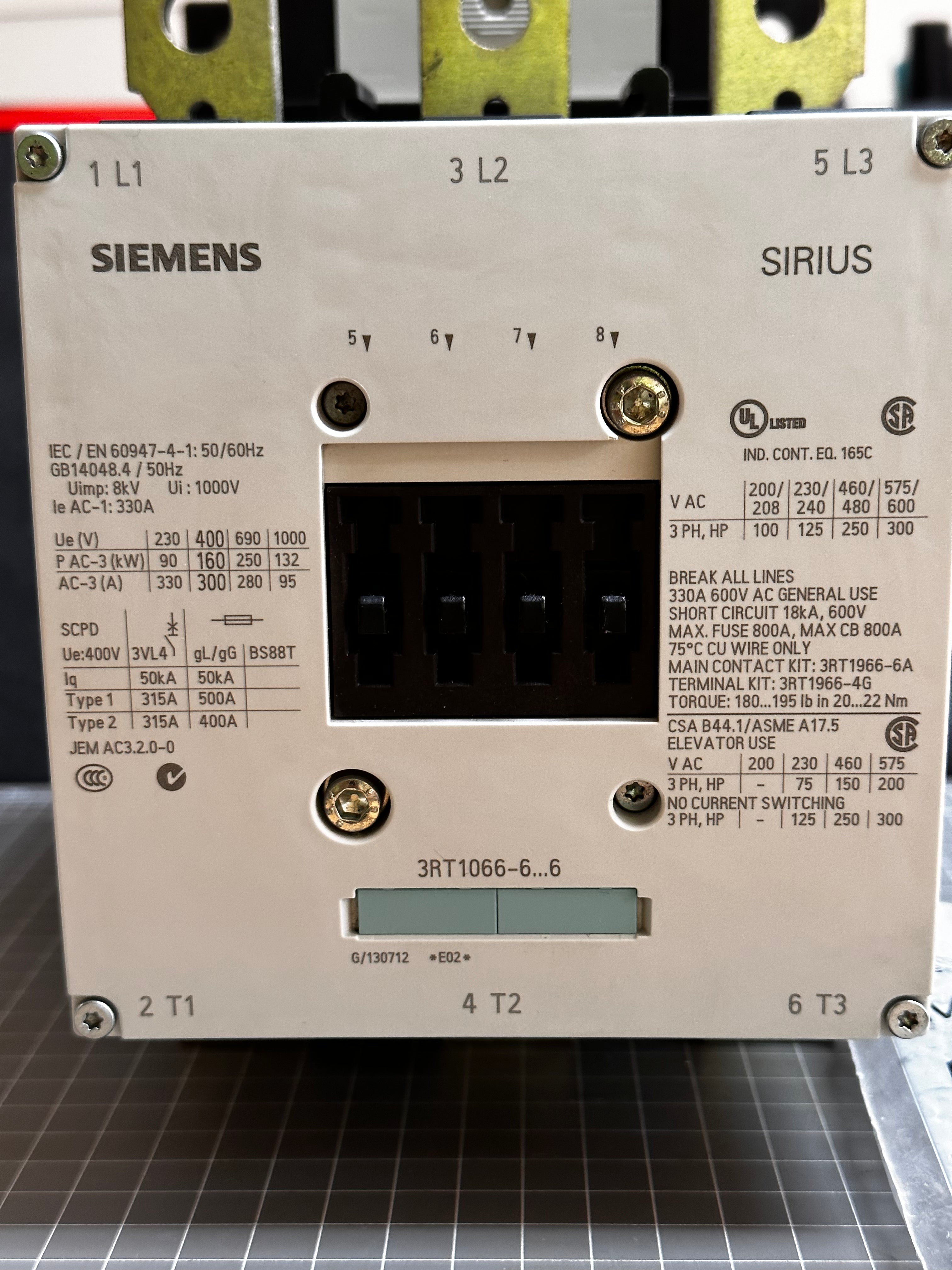 Contacteur Siemens Sirius 3RT1064-2AP36 - Pièce électrique Industrielle D'occasion