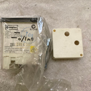CROMPTON E242-89AG DC Ammeter Direct or Shunt Operated 48x48MM
