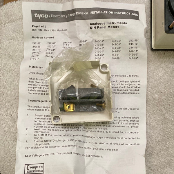 Crompton 243-036G-LS2C5 3T 120/720 AC AMP METER