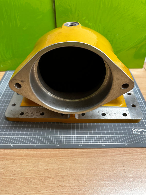 CAT 340-5657 Bonnet-oil Cooler