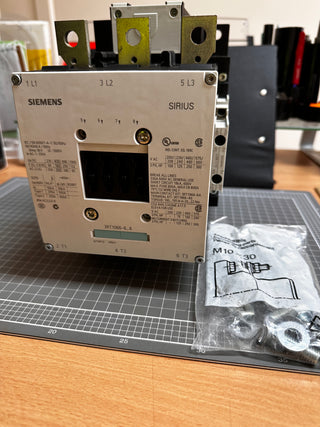 SIEMENS SIRIUS 3RT1066-6AP36 Power Contactor