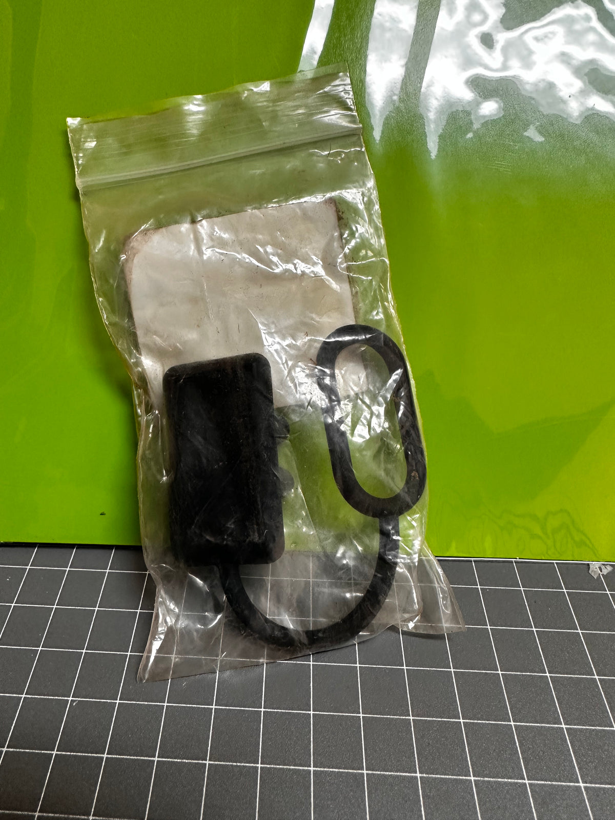 QVEE QVSY50DC Dust Cover for 50A Anderson Connectors