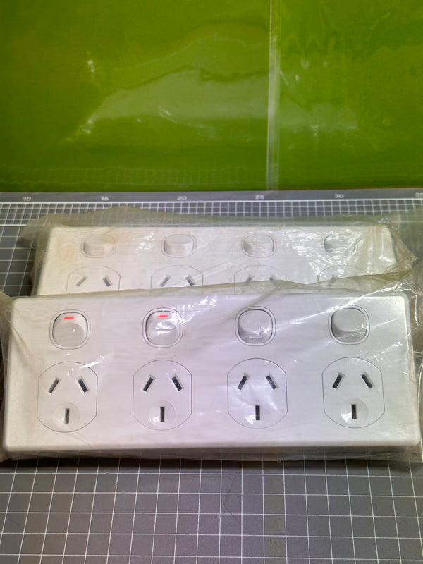 CLIPSAL C2015D4 Quad Gang Power Point (WHITE) 10A, 250VAC