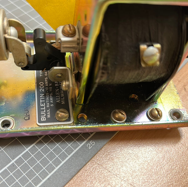 ALLEN-BRADLEY Bulletin 200 Type EXL 840Z2,  DC Relay