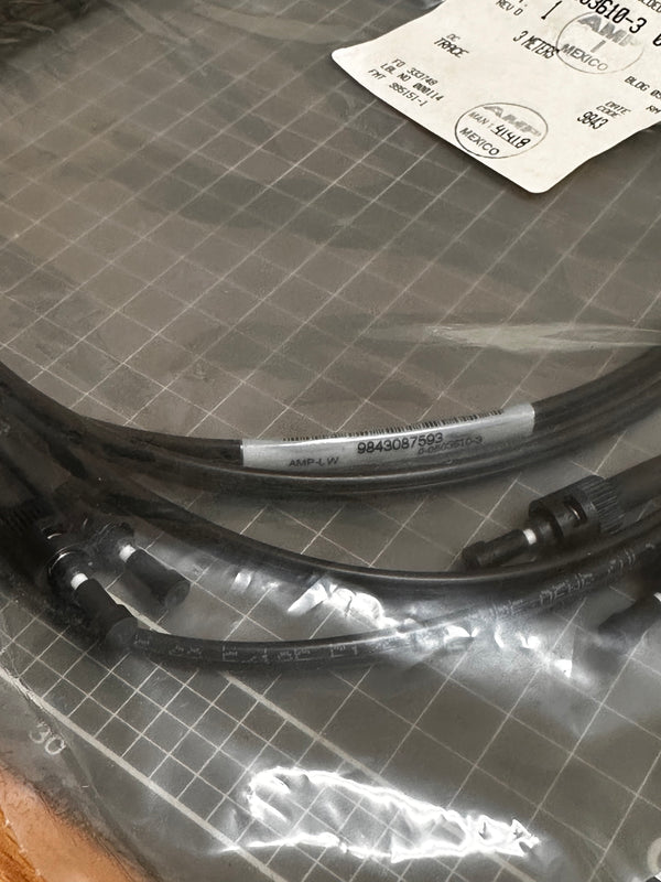 SCHNEIDER ELECTRIC 990XCA65609 Duplex Fiber Optic Cable