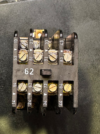 SIEMENS 3TA63 07-4B Contact