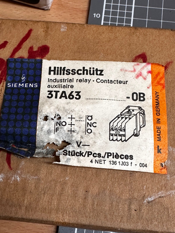 Siemens Industrial Relay 3TA63 06-0B
